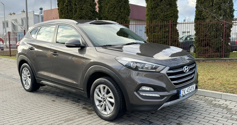 Hyundai Tucson cena 72500 przebieg: 50820, rok produkcji 2016 z Koszalin małe 191